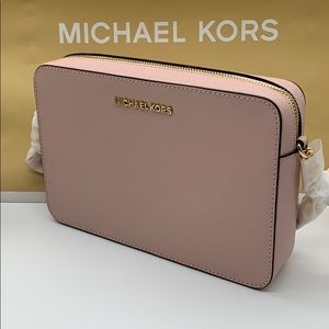 Michael Kors Jet Set Item LG EW CROSSBODY BLOSSOM